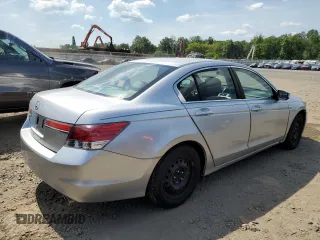 2011 Honda Accord LX z VIN 1HGCP2F37BA147663, wystawiony jako Copart lot #85851174 z przebiegiem Nie podano mil oraz Szkoda całkowita • Salvage title. Historia ofert i sprzedaży dostępna na DreamBid. Obrazek 3.