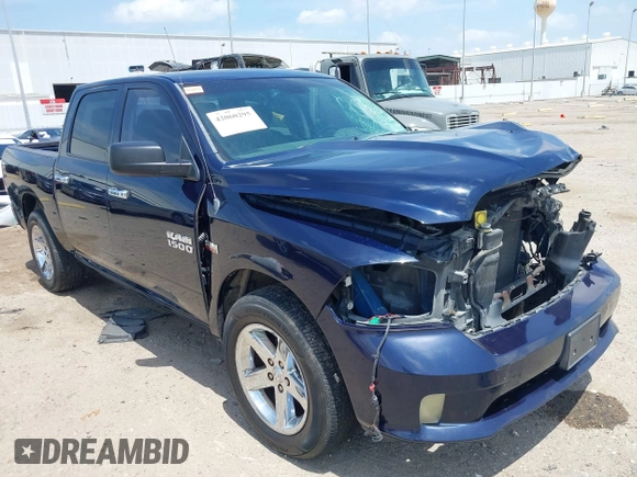 2013 Ram 1500 Express z VIN 1C6RR6KT3DS566209, wystawiony jako IAAI lot #42060295 z przebiegiem 168 948 mil mil oraz . Historia ofert i sprzedaży dostępna na DreamBid. Obrazek 18.