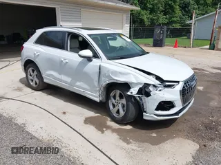 2022 Audi Q3 Premium Plus with VIN WA1BUCF36N1138119, listed as a IAAI auction lot 42536021 with 25,797 mi miles and . Bid and sale history available at DreamBid. Image 1.