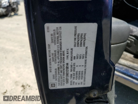 2001 GMC Jimmy SLE Rental Fleet z VIN 1GKDT13W212108144, wystawiony jako Copart lot #58753865 z przebiegiem 254 402 mil mil oraz Szkoda całkowita • Salvage title. Historia ofert i sprzedaży dostępna na DreamBid. Obrazek 13.