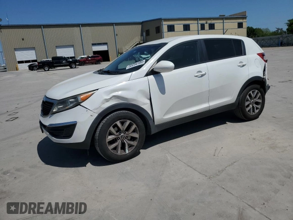 2016 Kia Sportage LX with VIN KNDPB3AC1G7814128, listed as a Copart auction lot 53254105 with 141,056 mi miles and Salvage Title. Bid and sale history available at carsss.com. Image 1.