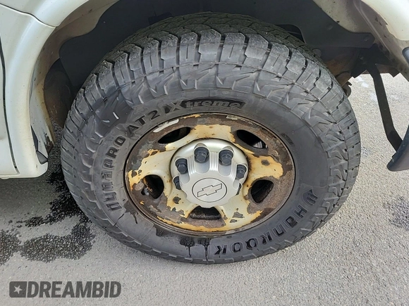 2015 Chevrolet Express Cargo with VIN 1GCWGFCF2F1163079, listed as a IAAI auction lot 42832363 with 183,774 mi miles and . Bid and sale history available at DreamBid. Image 23.