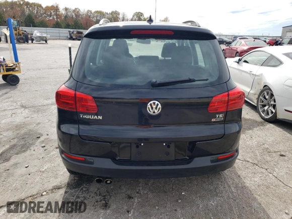 2017 Volkswagen Tiguan S z VIN WVGBV7AX8HK011807, wystawiony jako Copart lot #78723724 z przebiegiem 87 855 mil mil oraz Szkoda całkowita • Salvage title. Historia ofert i sprzedaży dostępna na DreamBid. Obrazek 6.