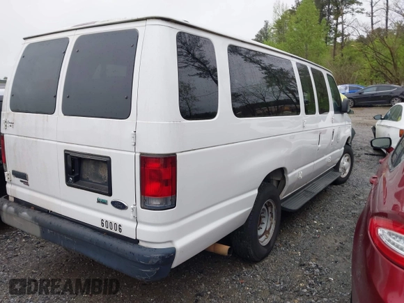 2009 Ford Econoline Passenger XL z VIN 1FBSS31L29DA07149, wystawiony jako IAAI lot #41863392 z przebiegiem 152 010 mil mil oraz . Historia ofert i sprzedaży dostępna na DreamBid. Obrazek 4.