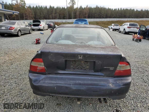 1995 Honda Accord LX with VIN 1HGCD5630SA032204, listed as a Copart auction lot 79454934 with 52,291 mi miles and Salvage Title. Bid and sale history available at DreamBid. Image 6.