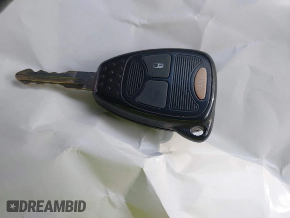 2006 Chrysler PT Cruiser Limited z VIN 3A8FY68B26T281282, wystawiony jako IAAI lot #41130877 z przebiegiem 90 686 mil mil oraz . Historia ofert i sprzedaży dostępna na DreamBid. Obrazek 11.
