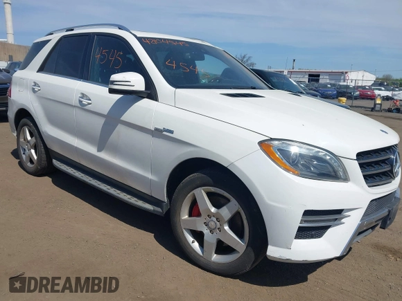 2014 Mercedes-Benz M 350 with VIN 4JGDA5HB2EA379792, listed as a IAAI auction lot 42104545 with 148,292 mi miles and . Bid and sale history available at carsss.com. Image 1.