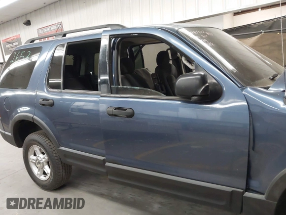 2003 Ford Explorer XLT with VIN 1FMZU63K43ZB42388, listed as a IAAI auction lot 42147808 with Not provided miles and . Bid and sale history available at DreamBid. Image 12.