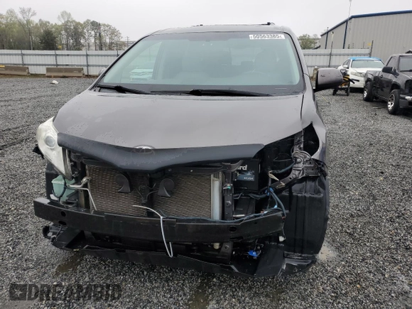 2013 Toyota Sienna XLE with VIN 5TDDK3DC3DS065980, listed as a Copart auction lot 50563385 with 124,124 mi miles and Salvage Title. Bid and sale history available at DreamBid. Image 5.