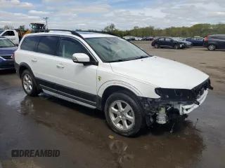2013 Volvo XC70 3.2L with VIN YV4952BZ4D1160718, listed as a Copart auction lot 52812724 with 131,803 mi miles and Salvage Title. Bid and sale history available at DreamBid. Image 4.