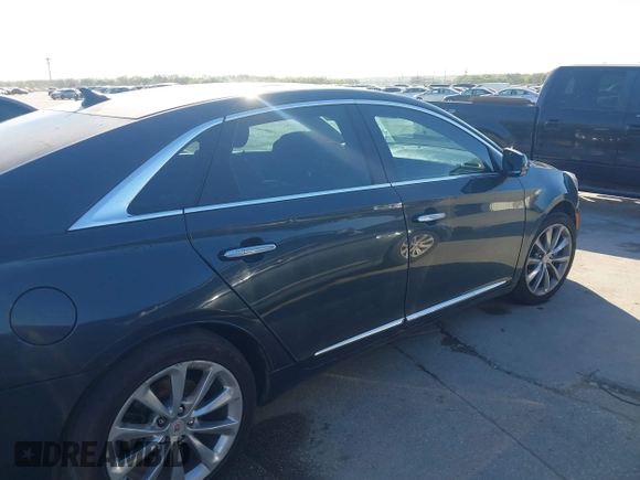 2013 Cadillac XTS Luxury with VIN 2G61R5S38D9110582, listed as a IAAI auction lot 41859720 with 92,744 mi miles. Bid and sale history available at carsss.com. Image 13.