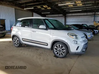 2014 FIAT 500L Trekking with VIN ZFBCFADHXEZ019632, listed as a Copart auction lot 45979335 with 146,495 mi miles and Clean Title. Bid and sale history available at DreamBid. Image 4.