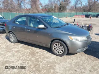 2011 Kia Forte EX with VIN KNAFU4A28B5357581, listed as a IAAI auction lot 41756806 with 296,355 mi miles. Bid and sale history available at carsss.com. Image 1.
