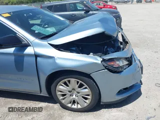 2014 Chevrolet Impala LS z VIN 1G11Y5SL7EU149743, wystawiony jako IAAI lot #42217268 z przebiegiem 70 821 mil mil oraz . Historia ofert i sprzedaży dostępna na DreamBid. Obrazek 18.