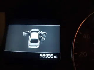 2019 Kia Forte LXS z VIN 3KPF24AD4KE061732, wystawiony jako IAAI lot #42286271 z przebiegiem 96 935 mil mil oraz . Historia ofert i sprzedaży dostępna na DreamBid. Obrazek 15.