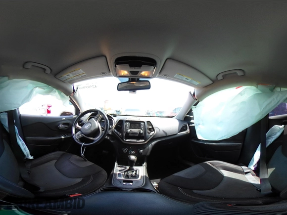 2015 Jeep Cherokee Sport с VIN 1C4PJLAB7FW707115, выставлен на аукционе IAAI как лот 42505969 с пробегом 201 185 миль миль и . История ставок и продаж доступна на DreamBid. Изображение 18.