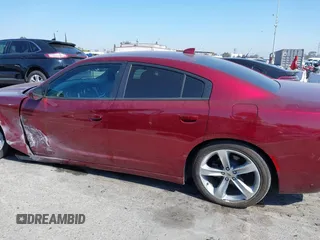 2018 Dodge Charger SXT Plus with VIN 2C3CDXHG2JH247372, listed as a IAAI auction lot 41988312 with 33,204 mi miles and . Bid and sale history available at carsss.com. Image 14.