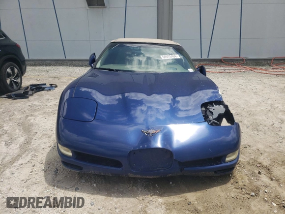 2004 Chevrolet Corvette with VIN 1G1YY32G145109785, listed as a Copart auction lot 68970464 with 0 mi miles and Salvage Title. Bid and sale history available at carsss.com. Image 5.