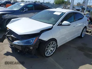 2020 Hyundai Elantra SE z VIN 5NPD74LF3LH503856, wystawiony jako IAAI lot #42320446 z przebiegiem 122 629 mil mil oraz . Historia ofert i sprzedaży dostępna na DreamBid. Obrazek 19.