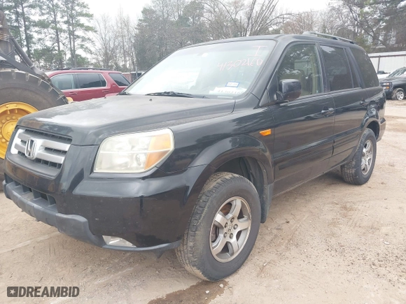 2006 Honda Pilot EX-L with RES with VIN 5FNYF28656B018946, listed as a IAAI auction lot 41539048 with 193,923 mi miles. Bid and sale history available at carsss.com. Image 2.