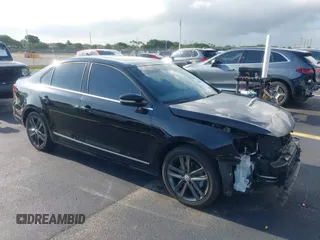 2018 Volkswagen Jetta SEL z VIN 3VWL17AJ0JM214427, wystawiony jako IAAI lot #42340498 z przebiegiem 63 940 mil mil oraz . Historia ofert i sprzedaży dostępna na DreamBid. Obrazek 1.