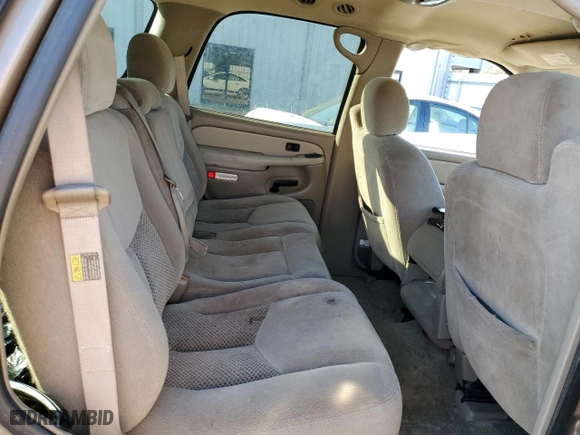 2003 Chevrolet Tahoe LS with VIN 1GNEC13V63R130396, listed as a Copart auction lot 86105634 with 266,238 mi miles and Salvage Title. Bid and sale history available at carsss.com. Image 12.