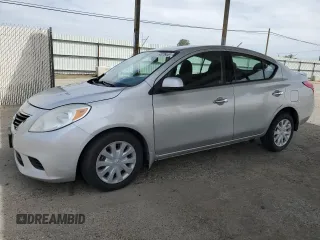 2014 Nissan Versa SV with VIN 3N1CN7AP3EL811825, listed as a Copart auction lot 54076465 with 120,640 mi miles and Salvage Title. Bid and sale history available at carsss.com. Image 1.