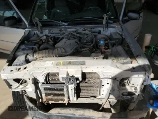 2002 Ford Explorer Sport XLS с VIN 1FMZU70E72UD13117, выставлен на аукционе Copart как лот 73054474 с пробегом 246 433 миль миль и Списание • Salvage title. История ставок и продаж доступна на DreamBid. Изображение 11.