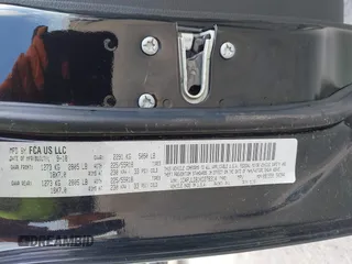 2019 Jeep Cherokee Limited с VIN 1C4PJLDB1KD278314, выставлен на аукционе IAAI как лот 42046675 с пробегом 110 173 миль миль и . История ставок и продаж доступна на DreamBid. Изображение 9.
