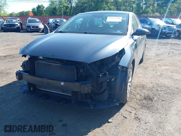 2019 Kia Forte LXS z VIN 3KPF24AD0KE087972, wystawiony jako IAAI lot #42252390 z przebiegiem 118 537 mil mil oraz . Historia ofert i sprzedaży dostępna na DreamBid. Obrazek 6.