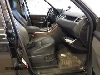 2010 Land Rover Range Rover Sport HSE Lux with VIN SALSK2D44AA245917, listed as a IAAI auction lot 42638894 with 182,054 mi miles and . Bid and sale history available at DreamBid. Image 5.