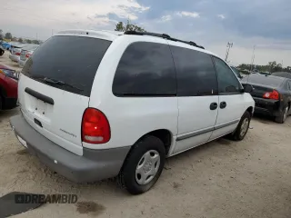 2000 Dodge Caravan with VIN 2B4GP2534YR560661, listed as a Copart auction lot 76496104 with 55,271 mi miles and Salvage Title. Bid and sale history available at carsss.com. Image 3.