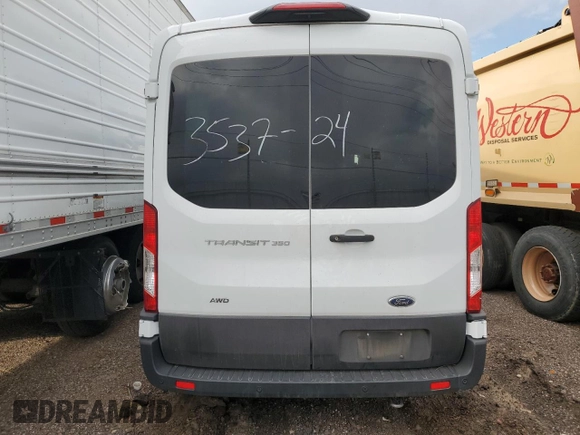 2021 Ford Transit Passenger XL z VIN 1FBAX9C82MKA89042, wystawiony jako Copart lot #74293364 z przebiegiem 5 481 mil mil oraz Szkoda całkowita • Salvage title. Historia ofert i sprzedaży dostępna na DreamBid. Obrazek 6.
