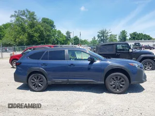 2025 Subaru Outback Onyx with VIN 4S4BTALC0S3245647, listed as a IAAI auction lot 42647564 with 3,472 mi miles and . Bid and sale history available at DreamBid. Image 13.