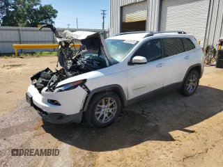 2017 Jeep Cherokee Latitude with VIN 1C4PJLCB9HW573398, listed as a Copart auction lot 52309075 with Not Provided miles and Salvage Title. Bid and sale history available at carsss.com. Image 1.