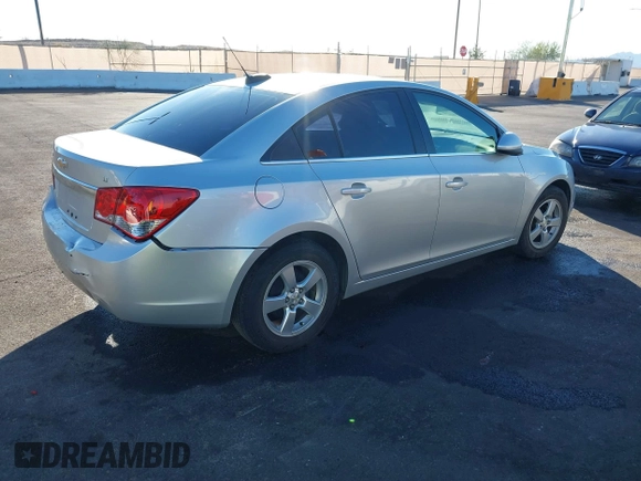 2015 Chevrolet Cruze LT with VIN 1G1PC5SB5F7174107, listed as a IAAI auction lot 40696084 with 96,560 mi miles and . Bid and sale history available at DreamBid. Image 4.
