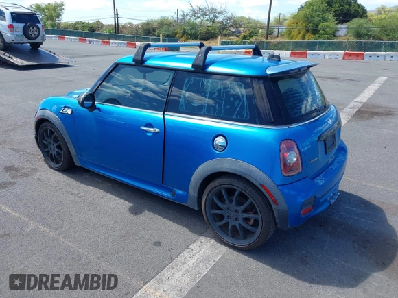 2008 MINI Hardtop S with VIN WMWMF73518TT86953, listed as a IAAI auction lot 42239292 with 107,513 mi miles and . Bid and sale history available at DreamBid. Image 3.
