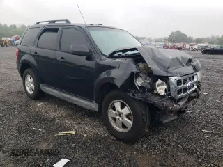 2012 Ford Escape XLT z VIN 1FMCU9DG4CKA23816, wystawiony jako Copart lot #61084425 z przebiegiem Nie podano mil oraz Szkoda całkowita • Salvage title. Historia ofert i sprzedaży dostępna na DreamBid. Obrazek 4.