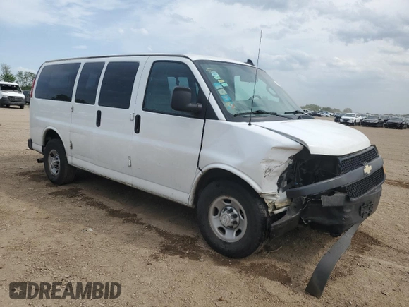 2018 Chevrolet Express Passenger LS with VIN 1GAWGEFG0J1212151, listed as a Copart auction lot 57289585 with 138,956 mi miles and Salvage title. Bid and sale history available at DreamBid. Image 4.