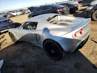 2006 Lotus Elise z VIN SCCPC11136HL31487, wystawiony jako Copart lot #79508394 z przebiegiem 27 575 mil mil oraz Szkody całkowita. Historia ofert i sprzedaży dostępna na DreamBid. Obrazek 2.