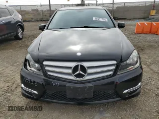 2013 Mercedes-Benz C 250 Sport с VIN WDDGF4HB1DA859663, выставлен на аукционе Copart как лот 60517295 с пробегом 80 699 миль миль и Списание • Salvage title. История ставок и продаж доступна на DreamBid. Изображение 5.