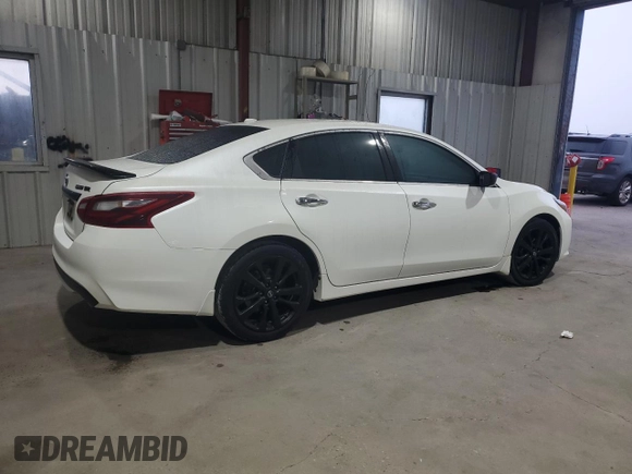 2018 Nissan Altima SR with VIN 1N4AL3AP4JC227674, listed as a Copart auction lot 50081515 with 161,012 mi miles and Salvage Title. Bid and sale history available at DreamBid. Image 3.