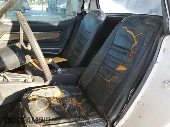 1976 Chevrolet Corvette with VIN 1Z37L6S446477, listed as a Copart auction lot 81751514 with 1,992 mi miles and Clean title. Bid and sale history available at DreamBid. Image 10.