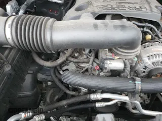 2019 Ram 1500 Laramie с VIN 1C6RREJT9KN506801, выставлен на аукционе Copart как лот 83981805 с пробегом 51 507 миль миль и Списание • Salvage title. История ставок и продаж доступна на DreamBid. Изображение 14.