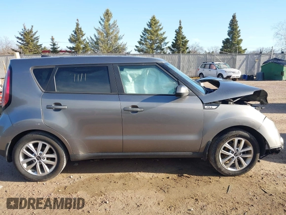 2017 Kia Soul + with VIN KNDJP3A50H7424728, listed as a IAAI auction lot 42021111 with 131,753 mi miles and . Bid and sale history available at DreamBid. Image 13.