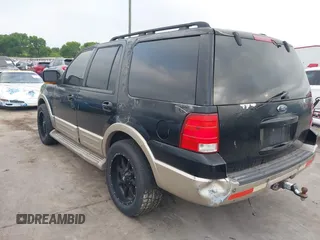 2006 Ford Expedition Eddie Bauer with VIN 1FMPU17546LA43849, listed as a IAAI auction lot 41914290 with 198,325 mi miles. Bid and sale history available at carsss.com. Image 3.