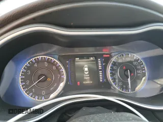 2015 Chrysler 200 Limited with VIN 1C3CCCAB3FN622419, listed as a Copart auction lot 53581745 with 153,404 mi miles and Clean Title. Bid and sale history available at DreamBid. Image 9.