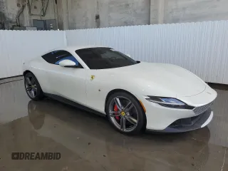 2024 Ferrari Roma z VIN ZFF98RNA4R0301164, wystawiony jako Copart lot #61120144 z przebiegiem 1263 mil mil oraz Nie do naprawy. Historia ofert i sprzedaży dostępna na DreamBid. Obrazek 4.
