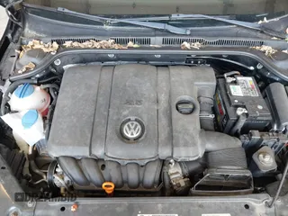 2013 Volkswagen Jetta SE z VIN 3VWDX7AJ7DM267911, wystawiony jako IAAI lot #42391353 z przebiegiem 42 248 mil mil oraz . Historia ofert i sprzedaży dostępna na DreamBid. Obrazek 10.