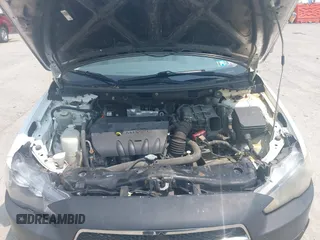 2010 Mitsubishi Lancer ES z VIN JA32U2FU0AU002066, wystawiony jako IAAI lot #42410484 z przebiegiem 207 040 mil mil oraz . Historia ofert i sprzedaży dostępna na DreamBid. Obrazek 10.